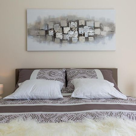 Central Boutique Apartments With Balconies, In Walking Distance To The Sea Zadar Ngoại thất bức ảnh